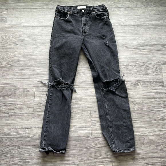 Abercrombie & Fitch - 90's Straight Ultra High Rise Size 28/6R Black Denim - Picture 1 of 7